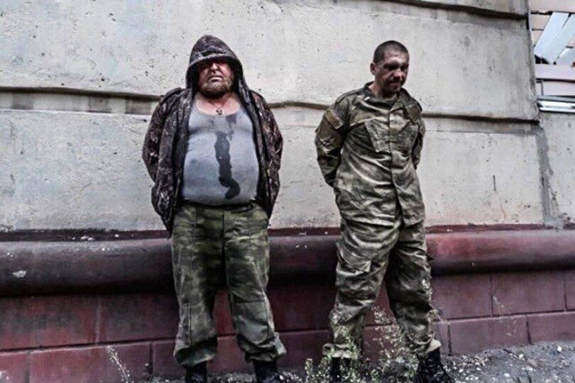 Бійці Нацгвардії знищили танк та взяли в полон 2 членів екіпажу